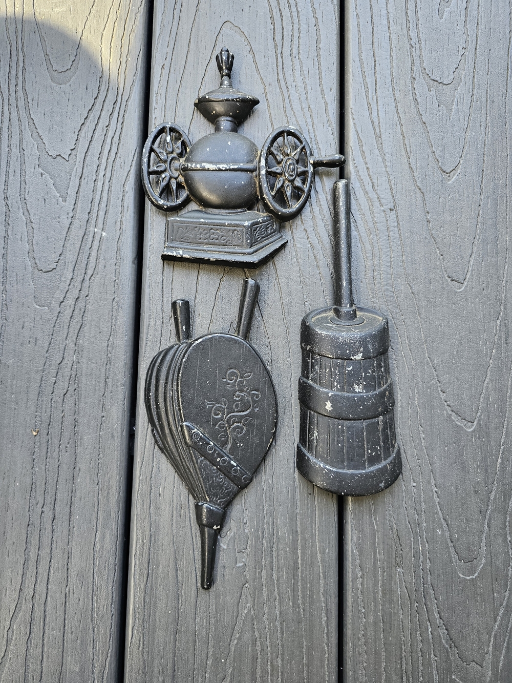 Vintage Sexton USA Cast Aluminum Wall Plaques - Set of 3 Black (Distressed)